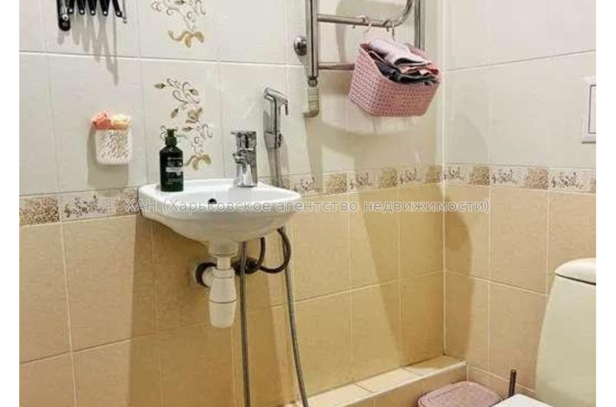Продам квартиру, Кричевского ул. , 2 кім., 83 м², евроремонт 