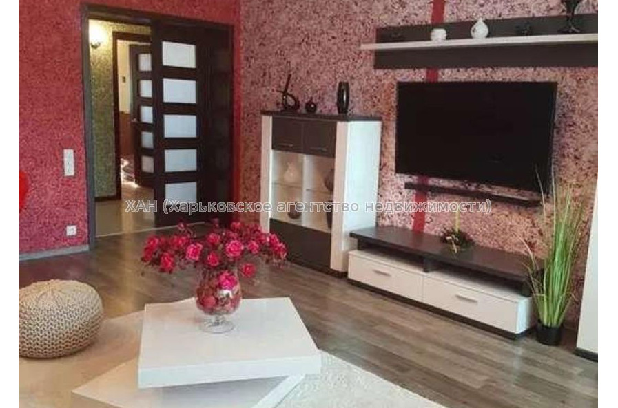 Продам квартиру, Кричевского ул. , 2 кім., 83 м², евроремонт 