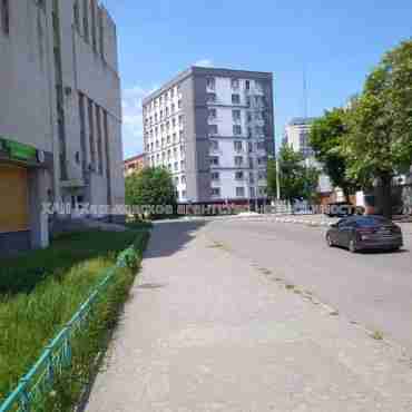 Продам квартиру, Хмельницкого Богдана ул. , 1  ком., 27 м², капитальный ремонт 