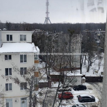 Продам квартиру, Деревянко ул. , 2  ком., 45 м², частичный ремонт 