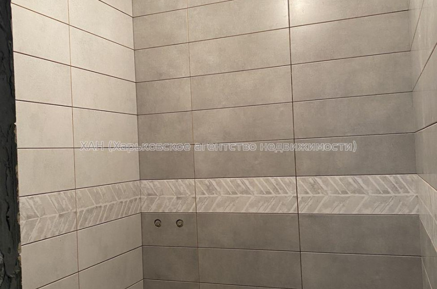 Продам квартиру, Деревянко ул. , 2  ком., 45 м², частичный ремонт 