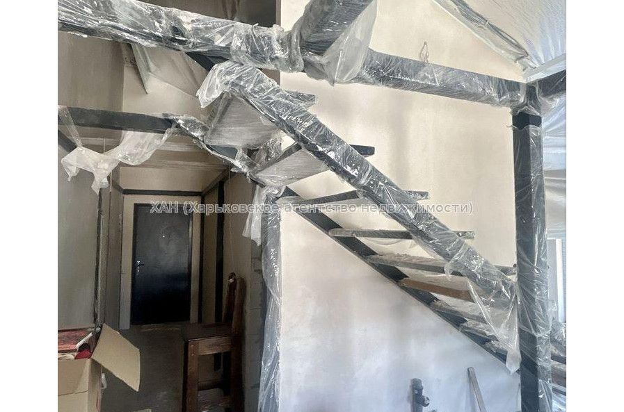 Продам квартиру, Деревянко ул. , 2  ком., 45 м², частичный ремонт 