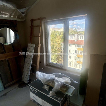 Продам квартиру, Деревянко ул. , 2  ком., 45 м², частичный ремонт 
