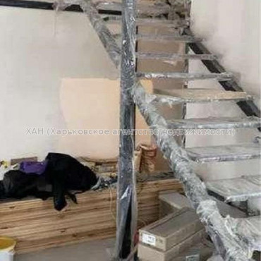 Продам квартиру, Деревянко ул. , 2 кім., 45 м², частичный ремонт 