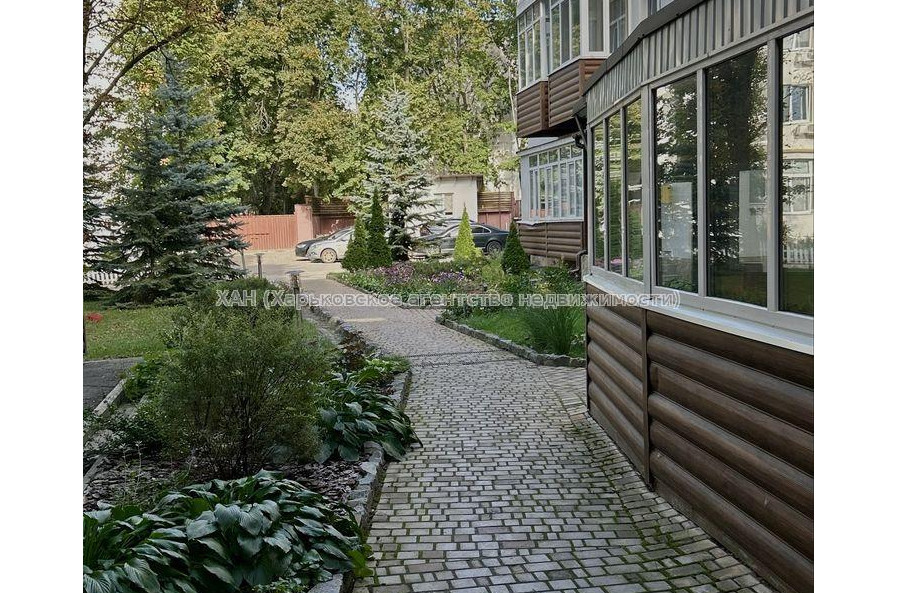 Продам квартиру, Деревянко ул. , 2  ком., 45 м², частичный ремонт 