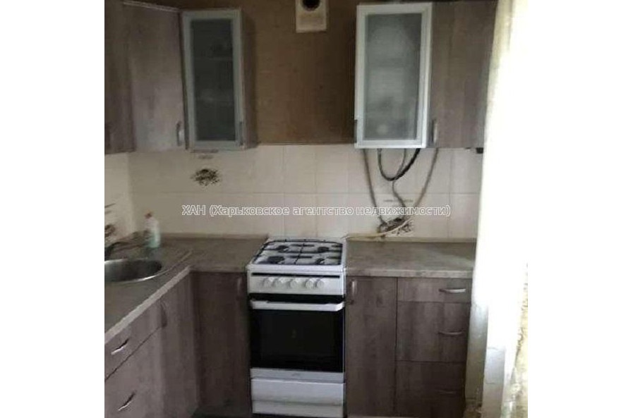 Продам квартиру, Юбилейная ул. , 3 кім., 65 м², косметический ремонт 