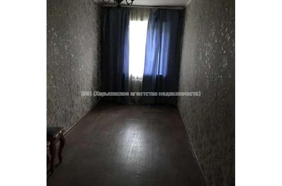 Продам квартиру, Юбилейная ул. , 3 кім., 65 м², косметический ремонт 