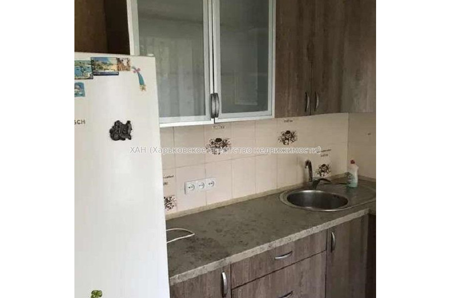 Продам квартиру, Юбилейная ул. , 3 кім., 65 м², косметический ремонт 
