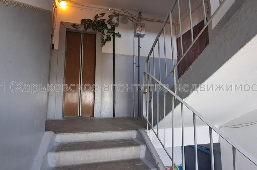 Продам квартиру, Грозненская ул. , 1 кім., 26 м², без ремонта 