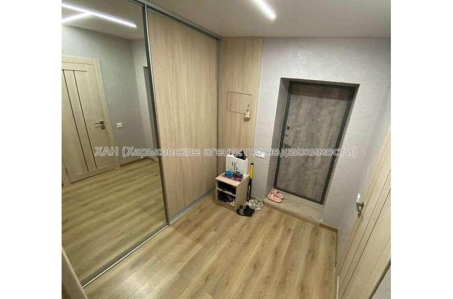 Продам квартиру, Льва Ландау просп. , 1 кім., 48 м², евроремонт 