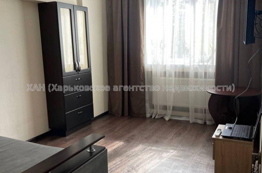 Продам квартиру, Большая Панасовская ул. , 1  ком., 23 м², капитальный ремонт 