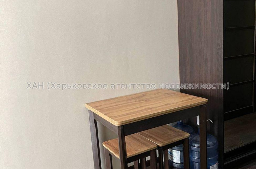 Продам квартиру, Большая Панасовская ул. , 1  ком., 23 м², капитальный ремонт 