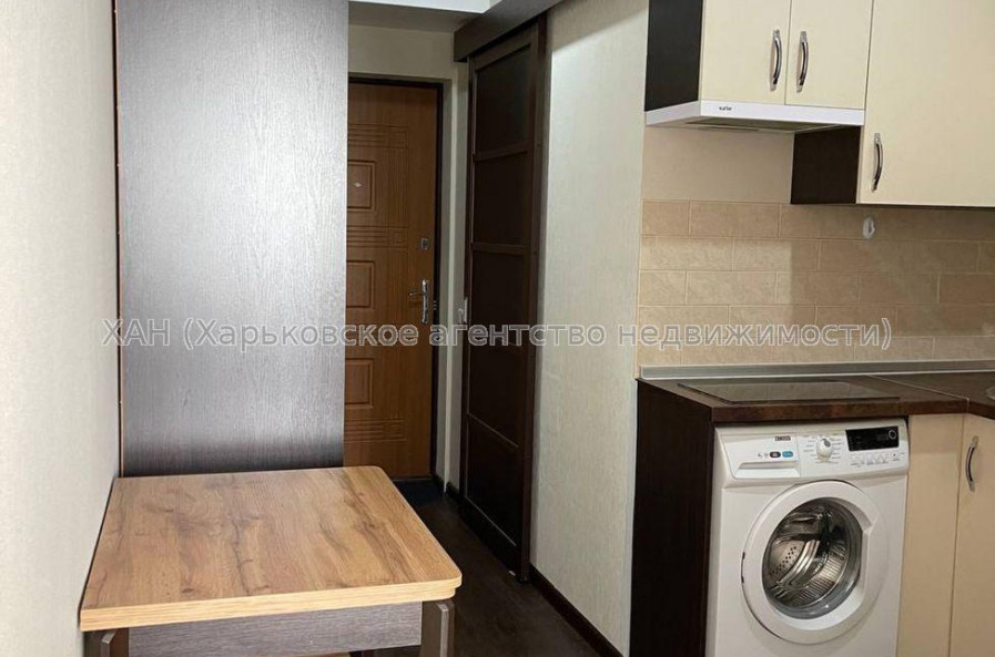 Продам квартиру, Большая Панасовская ул. , 1  ком., 23 м², капитальный ремонт 