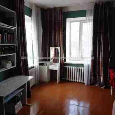 Продам квартиру, Героев Харькова просп. , 2 кім., 50 м², косметический ремонт 