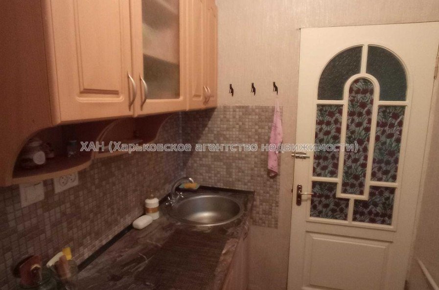 Продам квартиру, Героев Харькова просп. , 2 кім., 50 м², косметический ремонт 