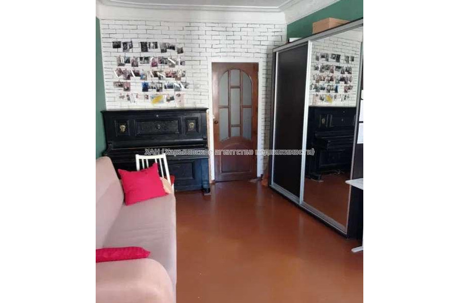 Продам квартиру, Героев Харькова просп. , 2 кім., 50 м², косметический ремонт 