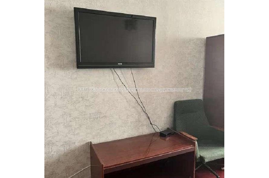 Продам квартиру, Тракторостроителей просп. , 1 кім., 34 м², косметический ремонт 