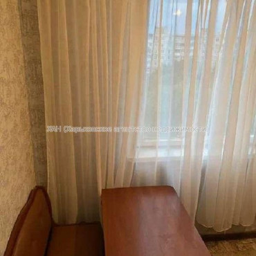 Продам квартиру, Тракторостроителей просп. , 1 кім., 34 м², косметический ремонт 