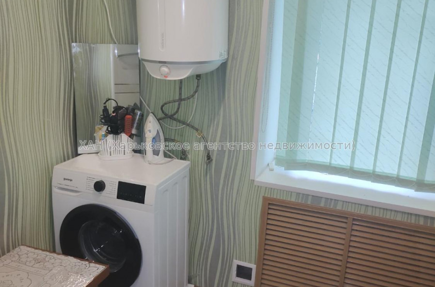 Продам квартиру, Юри Зойфера ул. , 3  ком., 80 м², косметический ремонт 