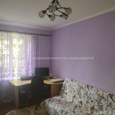 Продам квартиру, Юри Зойфера ул. , 3  ком., 80 м², косметический ремонт 