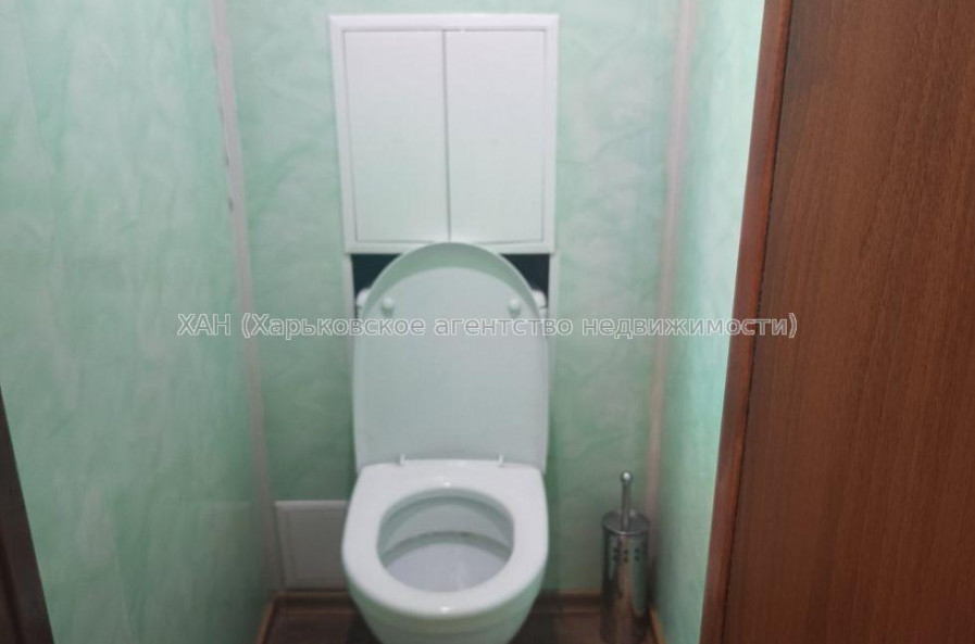 Продам квартиру, Юри Зойфера ул. , 3 кім., 80 м², косметический ремонт 