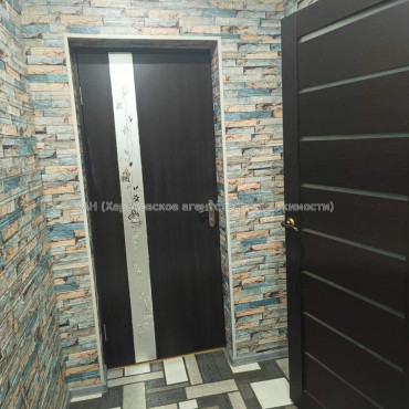 Продам квартиру, Юри Зойфера ул. , 3  ком., 80 м², косметический ремонт 