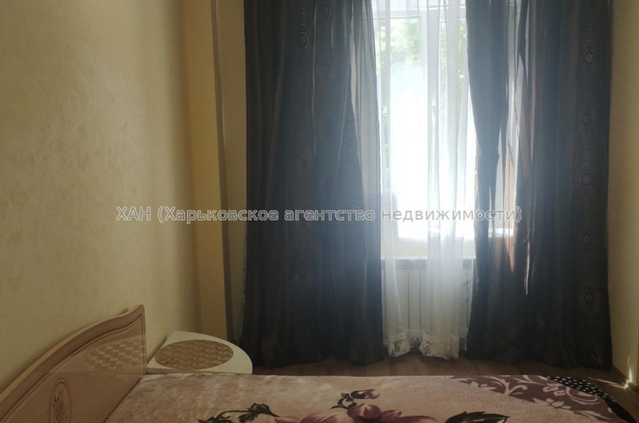 Продам квартиру, Юри Зойфера ул. , 3  ком., 80 м², косметический ремонт 