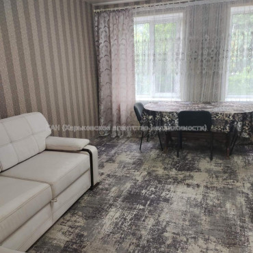 Продам квартиру, Юри Зойфера ул. , 3  ком., 80 м², косметический ремонт 