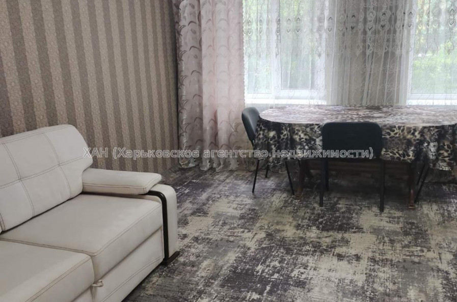 Продам квартиру, Юри Зойфера ул. , 3  ком., 80 м², косметический ремонт 