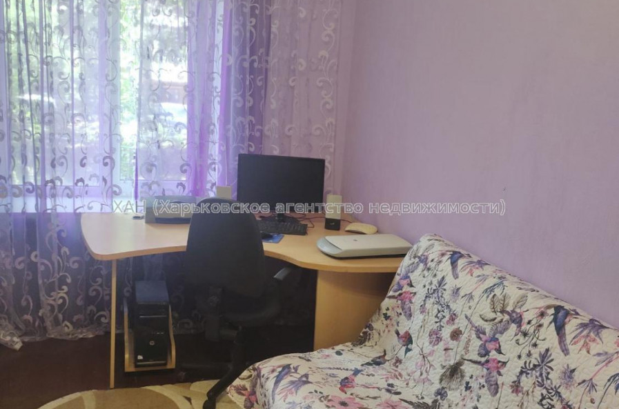 Продам квартиру, Юри Зойфера ул. , 3  ком., 80 м², косметический ремонт 