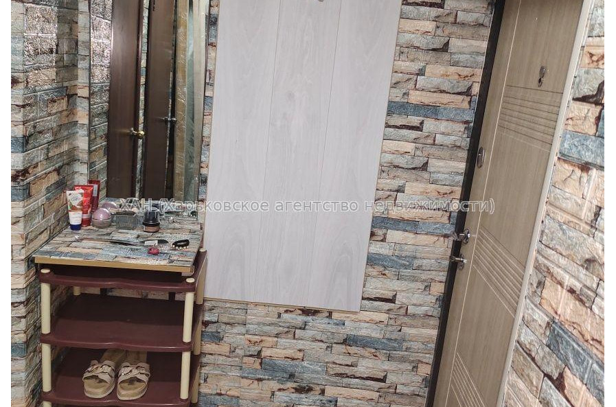 Продам квартиру, Юри Зойфера ул. , 3 кім., 80 м², косметический ремонт 