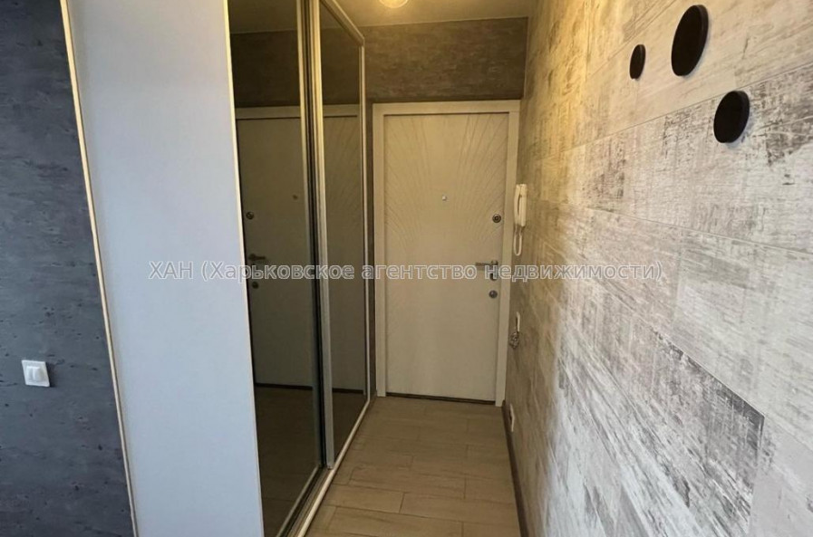 Продам квартиру, Героев Харькова просп. , 3 кім., 88 м², капитальный ремонт 
