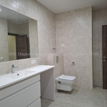 Продам квартиру, Льва Ландау просп. , 52 , 3  ком., 75.60 м², капитальный ремонт 