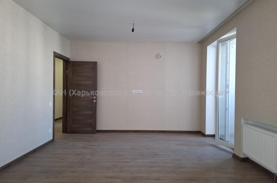 Продам квартиру, Льва Ландау просп. , 52 , 3 кім., 75.60 м², капитальный ремонт 