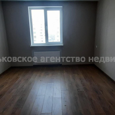 Продам квартиру, Льва Ландау просп. , 52 , 3  ком., 75.60 м², капитальный ремонт 