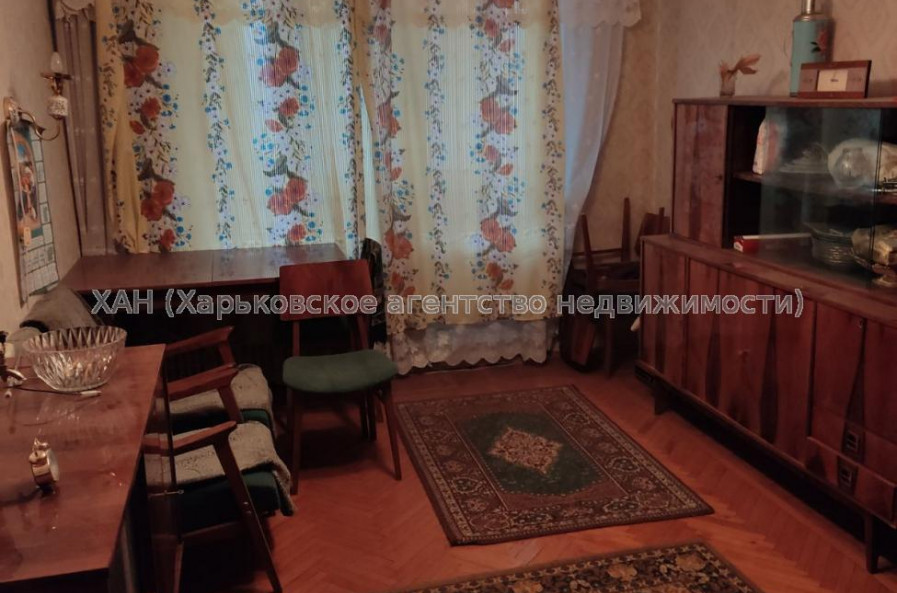 Продам квартиру, Дмитрия Коцюбайло ул. , 2 кім., 44 м², косметический ремонт 