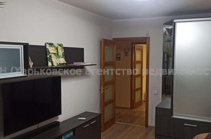 Продам квартиру, Краснодарская ул. , 3  ком., 64 м², евроремонт 