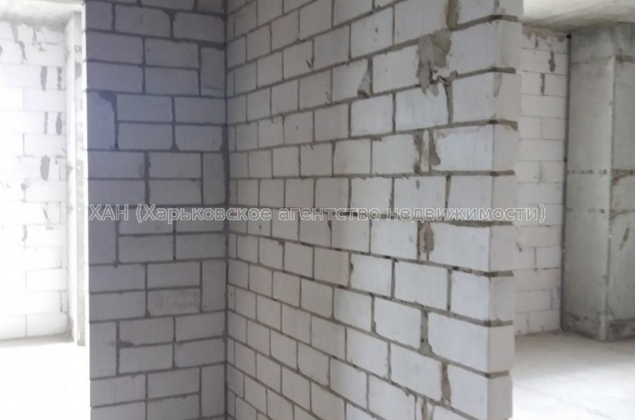 Продам квартиру, Шевченко ул. , 1 кім., 37 м², без внутренних работ 