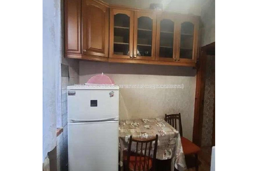 Продам квартиру, Пятигорский пер. , 1 кім., 29 м², косметический ремонт 