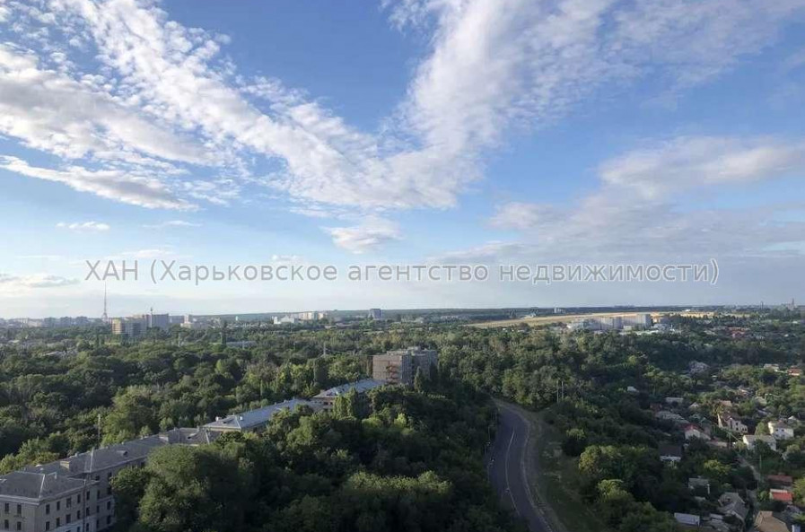 Продам квартиру, Студенческая ул. , 3 кім., 67 м², авторский дизайн 