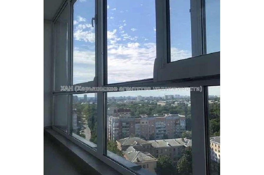 Продам квартиру, Студенческая ул. , 3 кім., 67 м², авторский дизайн 