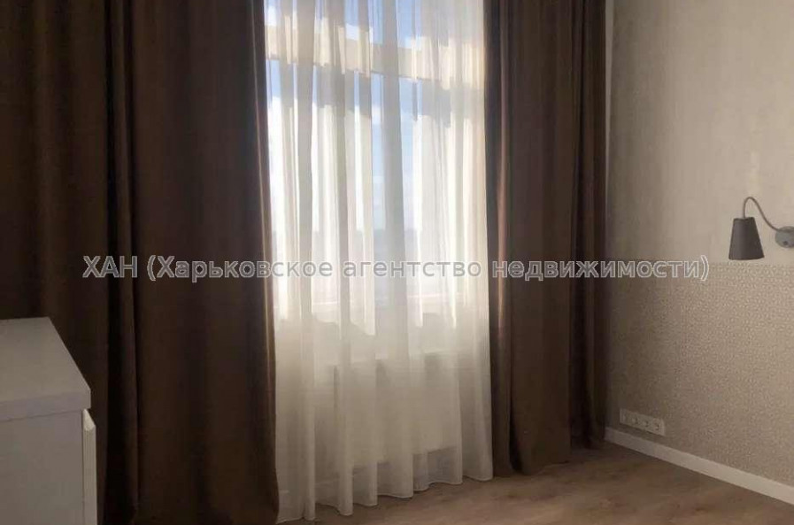 Продам квартиру, Студенческая ул. , 3 кім., 67 м², авторский дизайн 