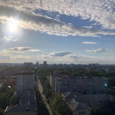 Продам квартиру, Студенческая ул. , 3 кім., 67 м², авторский дизайн 