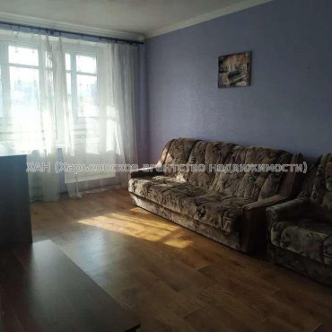 Продам квартиру, Гвардейцев Широнинцев ул. , 2  ком., 46 м², косметический ремонт 