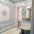 Продам квартиру, Гвардейцев Широнинцев ул. , 2  ком., 46 м², косметический ремонт 