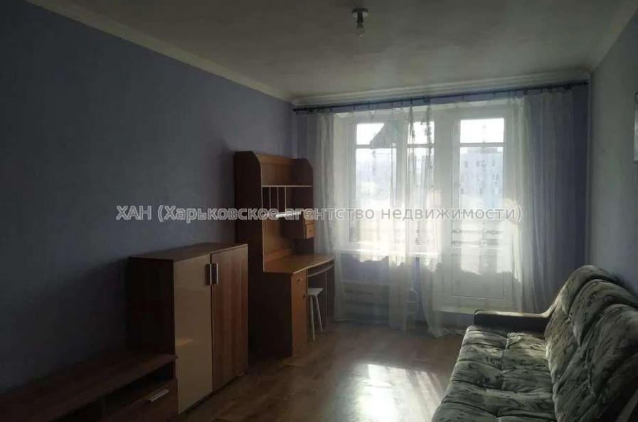 Продам квартиру, Гвардейцев Широнинцев ул. , 2  ком., 46 м², косметический ремонт 