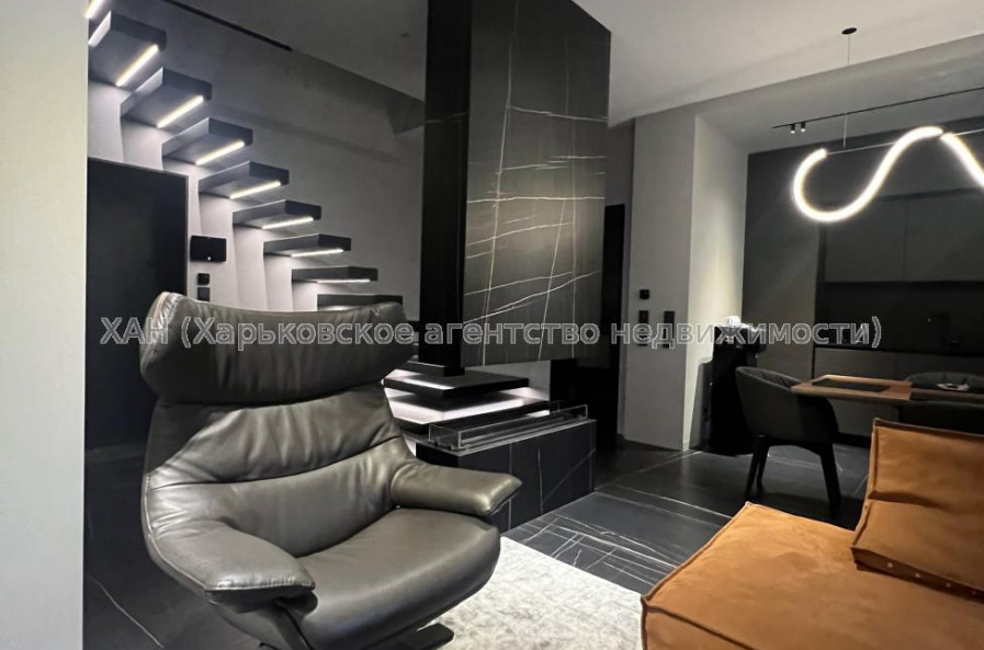 Продам квартиру, Клочковская ул. , 3  ком., 120 м², авторский дизайн 