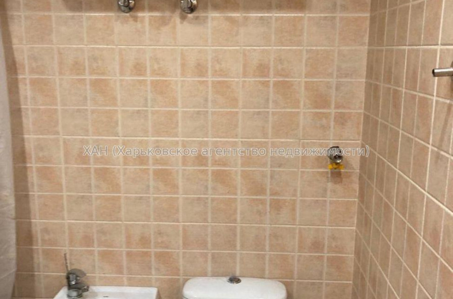 Продам квартиру, Авиационная ул. , 2  ком., 53 м², косметический ремонт 
