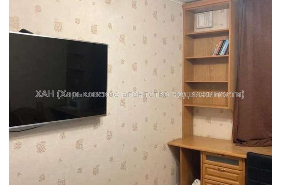 Продам квартиру, Авиационная ул. , 2  ком., 53 м², косметический ремонт 