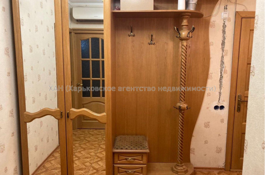 Продам квартиру, Авиационная ул. , 2  ком., 53 м², косметический ремонт 